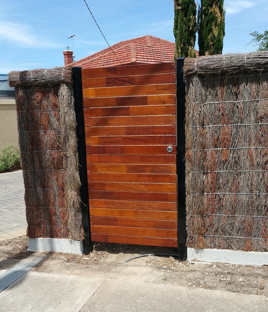 wood stain gate